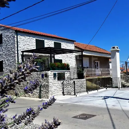 Hobbit Apartamento *