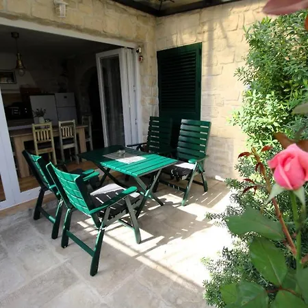 Apartment Hobbit Zadar