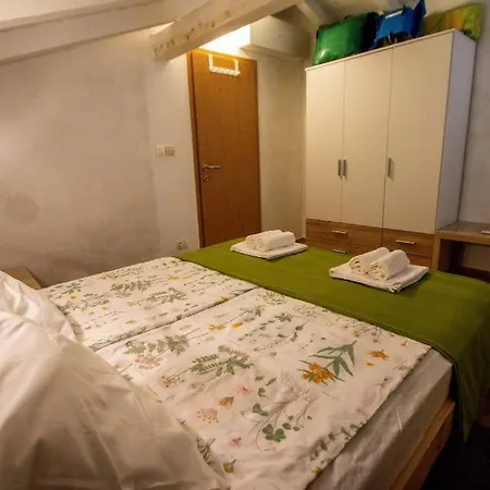 Hobbit Apartment Zadar